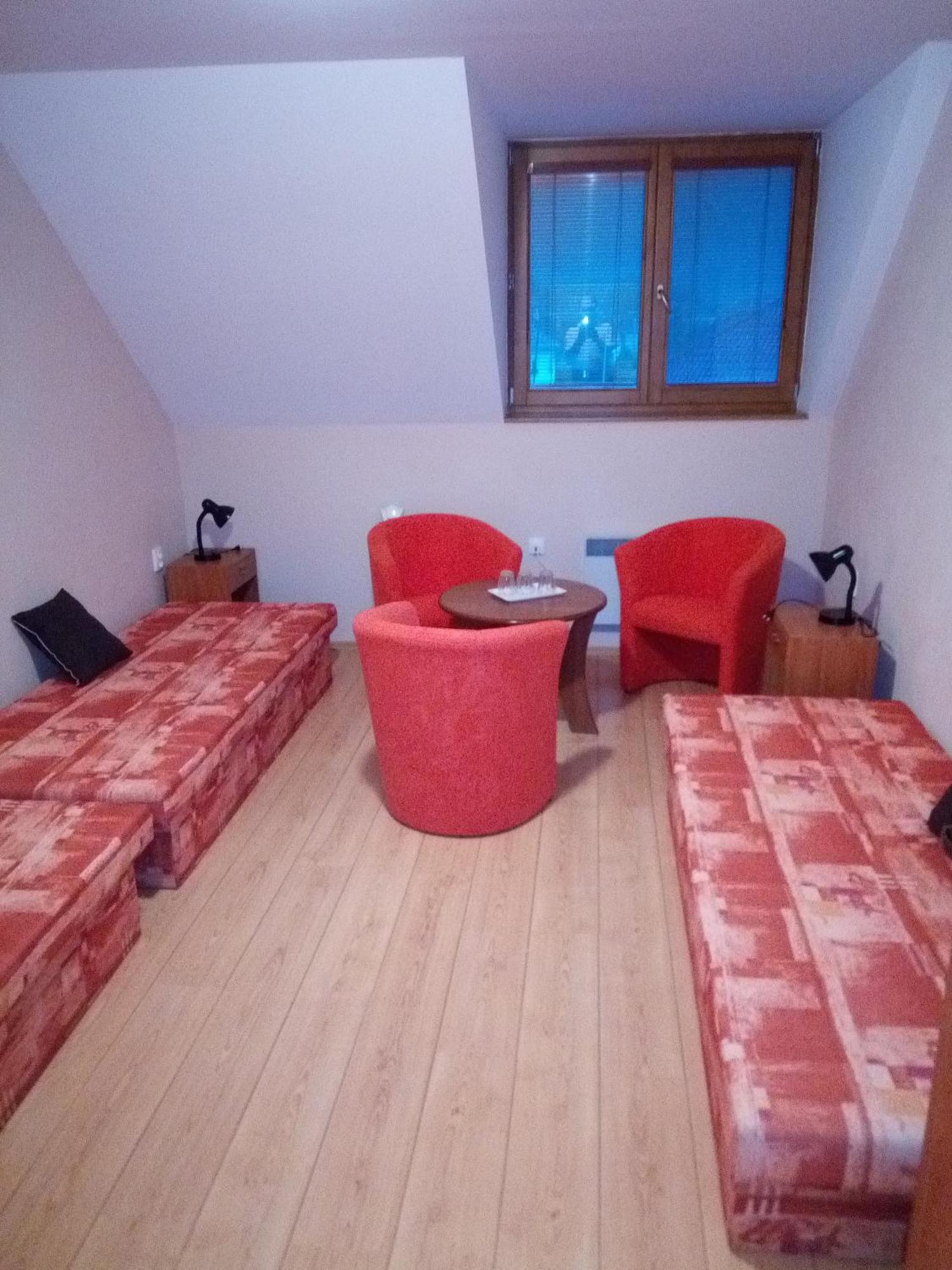 Penzion Zuzka Krasnohorska Dlha Luka Habitación foto